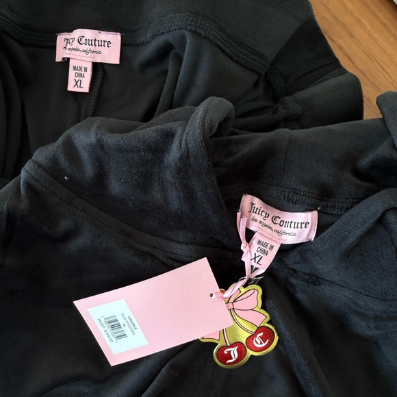Juicy Couture Velour tracksuit zipper hoodie pants set NWT - Picture 6 of 6
